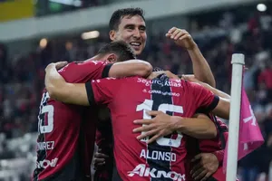 ¿Liga MX y Fórmula 1 se fusionan? McLaren está en pláticas para comprar a Atlas