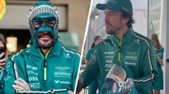 Fernando Alonso luce y presume en el GP de México la máscara de luchador que RÉCORD le regaló