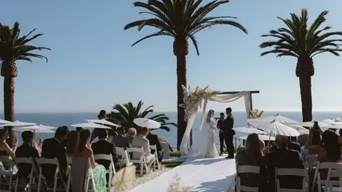 ¡Que viva el amor! Carlos Vela y su esposa renuevan sus votos en lujosa boda