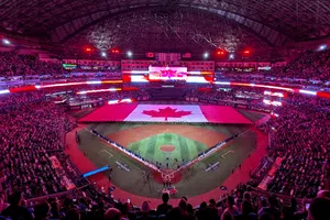 Juego 6 de la Serie Mundial rompe récords como el evento deportivo más caro en la historia de Canadá