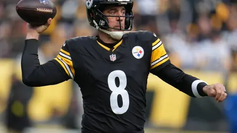 Steelers aplican oferta de agente libre sin restricciones a Aaron Rodgers