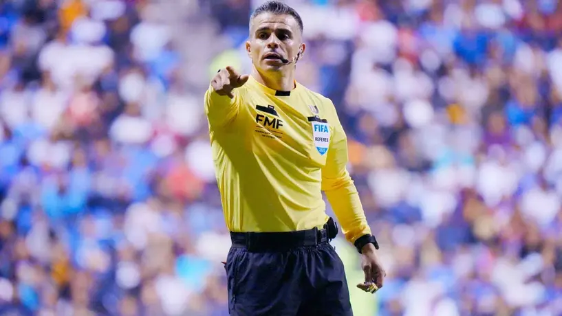 Fernando Hernández arbitrará el amistoso España vs Perú en Puebla rumbo al Mundial 2026