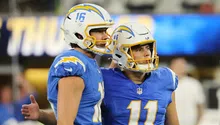 Los Angeles Chargers derrotan a los Philadelphia Eagles; Jalen Hurts fue interceptado cuatro veces
