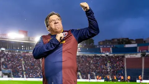 Atlante y el “Piojo”: la historia de amor que vuelve a Primera