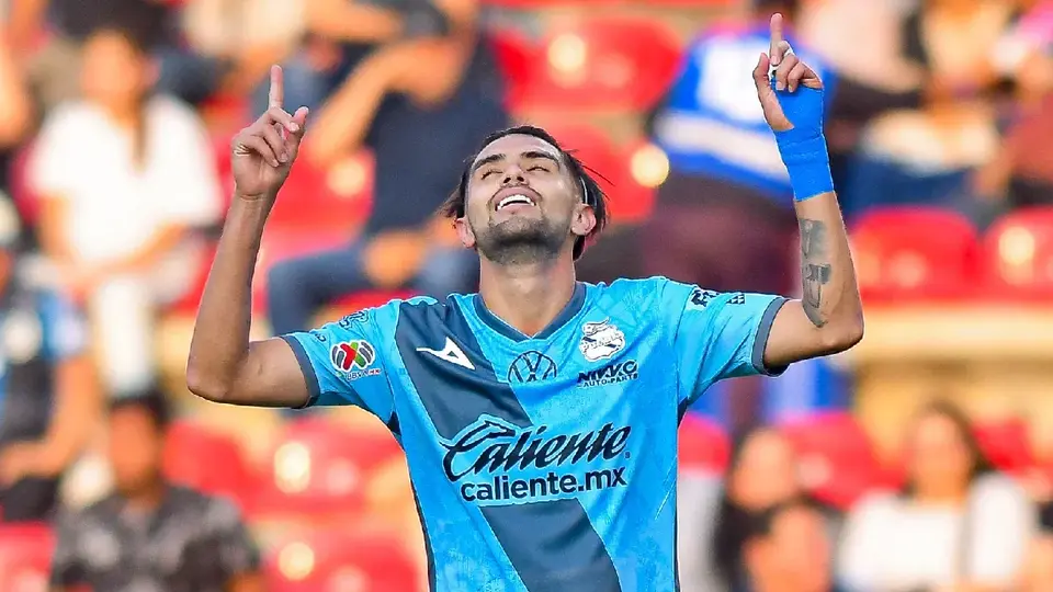 Ricardo Marín deja conmovedora despedida a Puebla para volver a Chivas