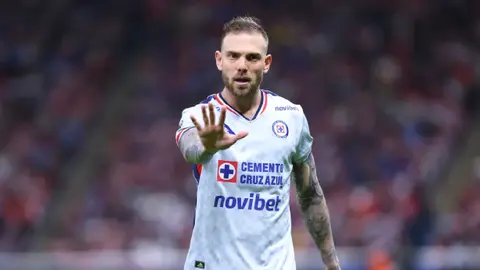 Carlos Rotondi aún es muy caro para Tigres