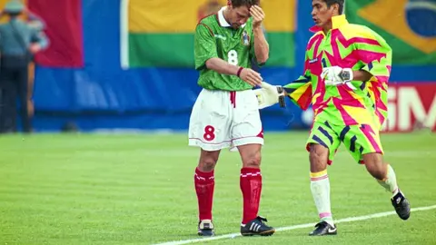 México y Jorge Campos lideran la lista de jerseys más ‘bellos’ en Copas del Mundo