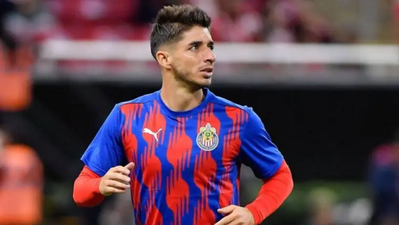 ¡Oficial! Isaác Brizuela pone fin a su ciclo con Chivas tras más de diez años