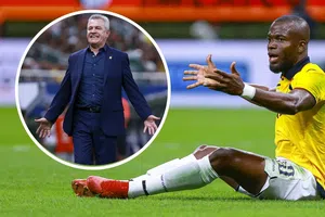 ¿Enner Valencia mandó callar al Vasco Aguirre?