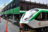 VIDEO / Santa llegó sobre rieles: los nuevos trenes para el Metro de Nuevo León ya están aquí