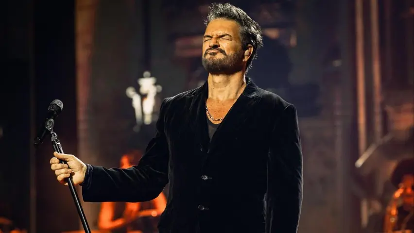 Ricardo Arjona: De El Bar 'El Chato' al Estadio Azteca | RICARDO ARJONA