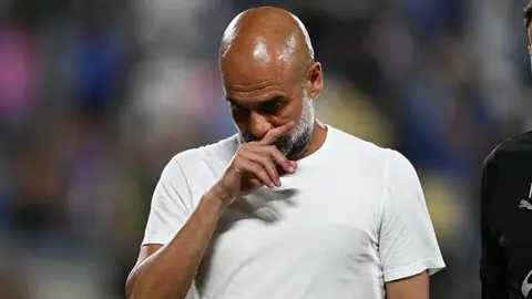 Guardiola se disculpa por enfrentar a camarógrafo tras derrota ante Newcastle