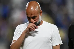 Guardiola se disculpa por enfrentar a camarógrafo tras derrota ante Newcastle