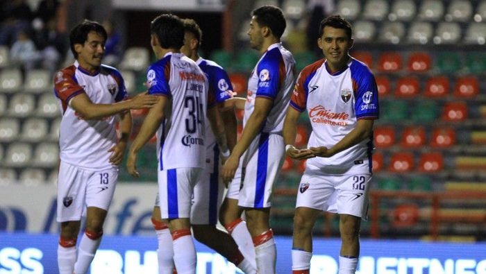 Jugadores de Atlante en celebración | IMAGO7