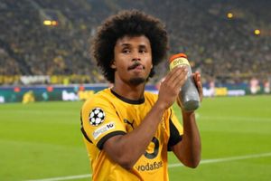 Karim Adeyemi es multado por la justicia alemana por posesión ilegal de armas