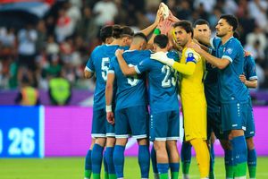 Jugadores de la Selección de Iraq en el partido ante Emiratos Árabes Unidos | X: @IraqNT_EN