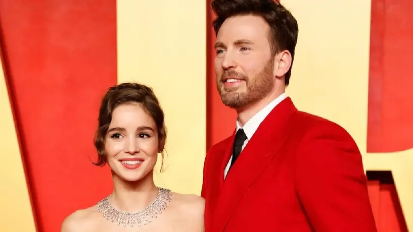 ¡Felicidades! El Capitán América celebra la llegada de su primer ‘Avengercito’