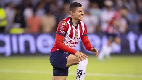 Ronaldo Cisneros revela que el sueldo en Costa Rica "compite" con Liga MX