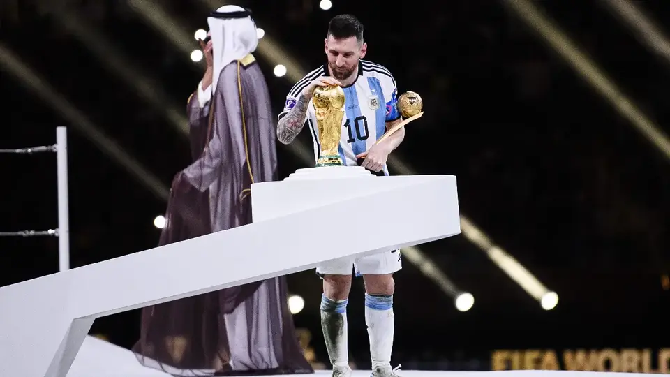¿Messi abre el paraguas? La Pulga ve difícil el Bicampeonato de Argentina y da sus favoritos para el Mundial 2026