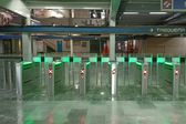 Adiós a los torniquetes en Metro CDMX: Así son las nuevas puertas automáticas