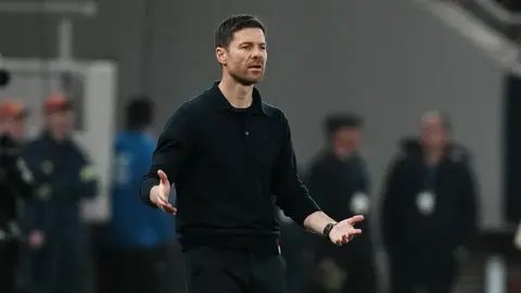 Xabi Alonso se 'engancha' con Laporta y califica sus palabras de "mensajes populistas"
