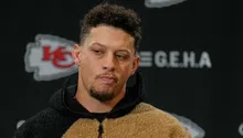 Patrick Mahomes lanza mensaje después de su lesión y eliminación de Playoffs