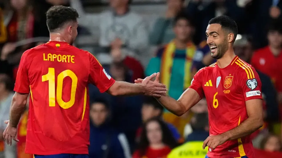 España aplasta en casa a Bulgaria y se queda a un paso de la Copa del Mundo