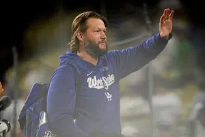 Clayton Kershaw dice adiós al Dodger Stadium tras 18 años de una carrera inmortal