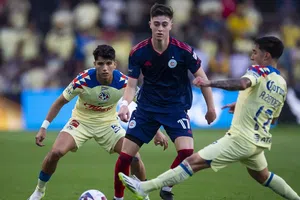 "Brian Gutiérrez es mejor que Fidalgo": Analista de ESPN hace importante declaración sobre fichaje de Chivas