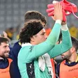 AEL Limasol de Guillermo Ochoa derrota al líder APOEL y respira en la tabla
