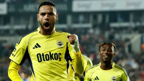 Fenerbahce con Edson Álvarez como titular golea a Gaziantep