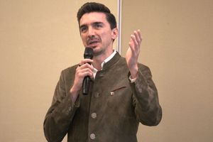 "Aguinaldo íntegro impulsa justicia salarial": Alejandro Martínez Araiza