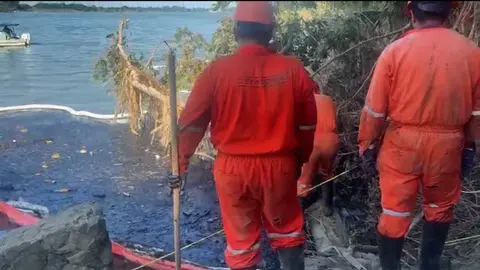 Río Pantepec: Derrame de petróleo causa desastre ecológico en Veracruz