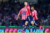 Director deportivo de Chivas asegura que no es fácil jugar para el club
