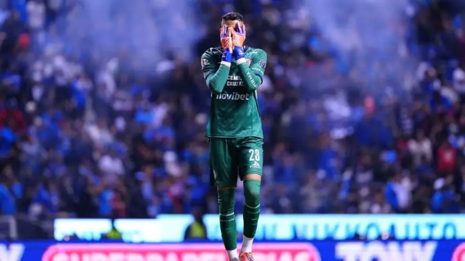 ¡Adiós 2025! Carrasquilla le ‘quebró’ el año a Kevin Mier y lo podría dejar fuera del Mundial del próximo año
