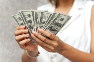 ¿Vas a cambiar pesos por dólares? Así está el tipo de cambio HOY viernes 21 de noviembre