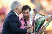 Enorme, Messi: Lionel le dedica el título de MLS a Sergio Busquets y Jordi Alba