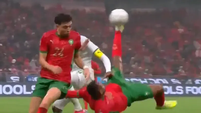 ¡Para puskas! Ayoub El Kaabi anotó gol de chilena en la victoria de Marruecos ante Comoras
