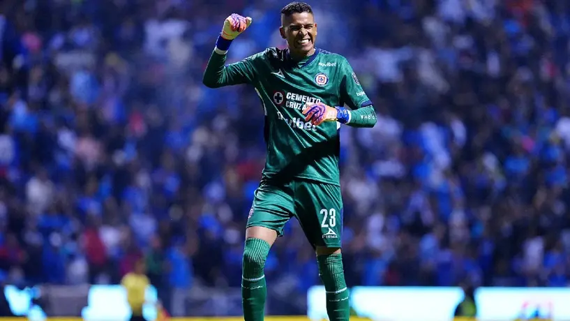 René Higuita elogia a Kevin Mier: “Tiene talla internacional europea”