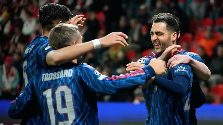 Arsenal, sin despeinarse, goleó al Slavia Praga en la Champions League