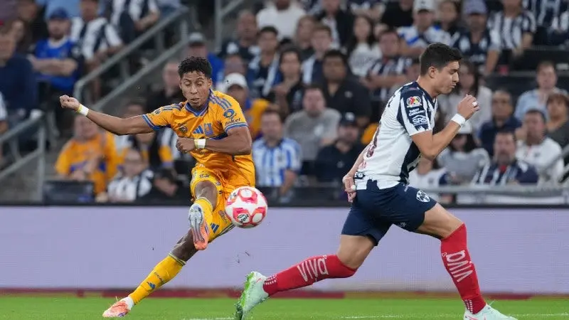 Duelo Monterrey vs Tigres I IMAGO7