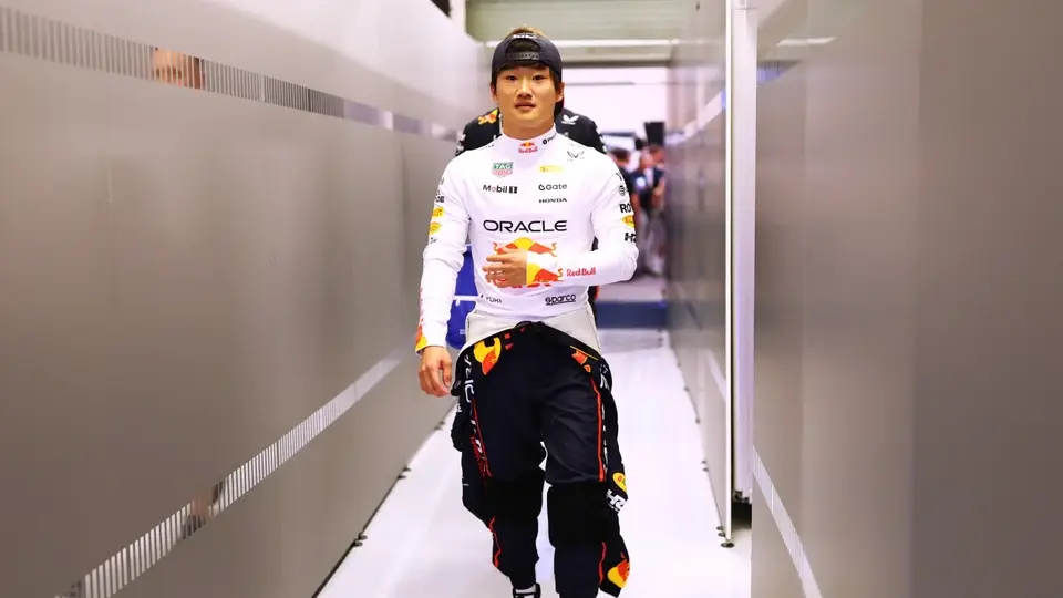 "Si Max tenía problemas, la prioridad debía estar allí": Tsunoda habló sobre su paso por Red Bull