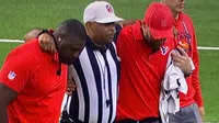 ¡Al carrito de las desgracias! Referee sale lesionado de partido de NFL