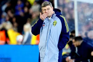Suecia despide al entrenador Tomasson con el equipo en crisis