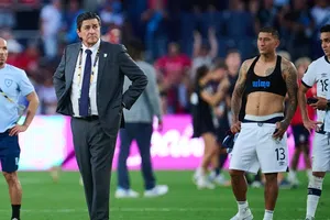 FIFA sanciona a Guatemala por incidentes discriminatorios en partido ante El Salvador