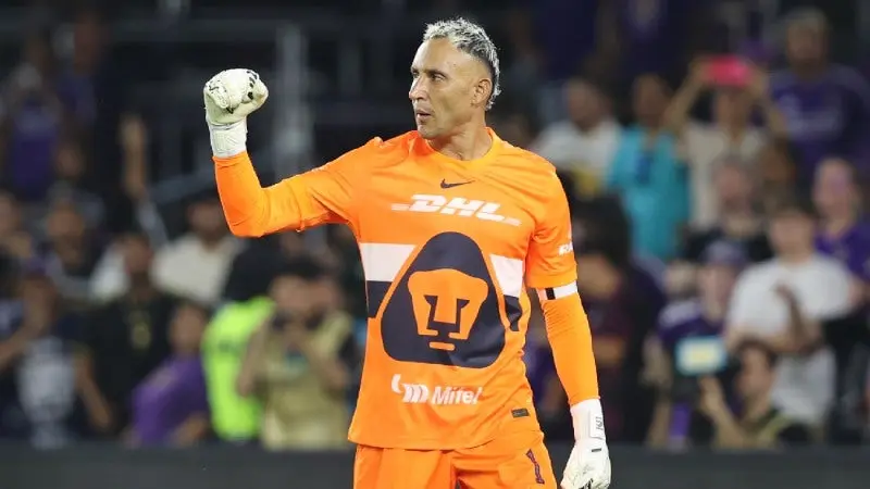 Keylor Navas en Pumas I @PumasMX