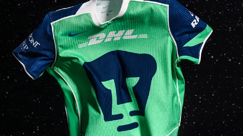 Pumas presenta su tercer uniforme inspirado en Olaf Heredia