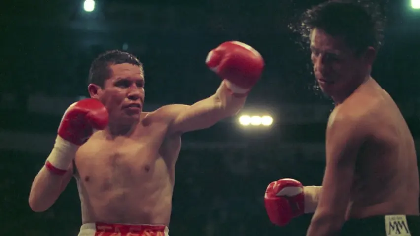 Chávez durante una de sus peleas | MEXSPORT