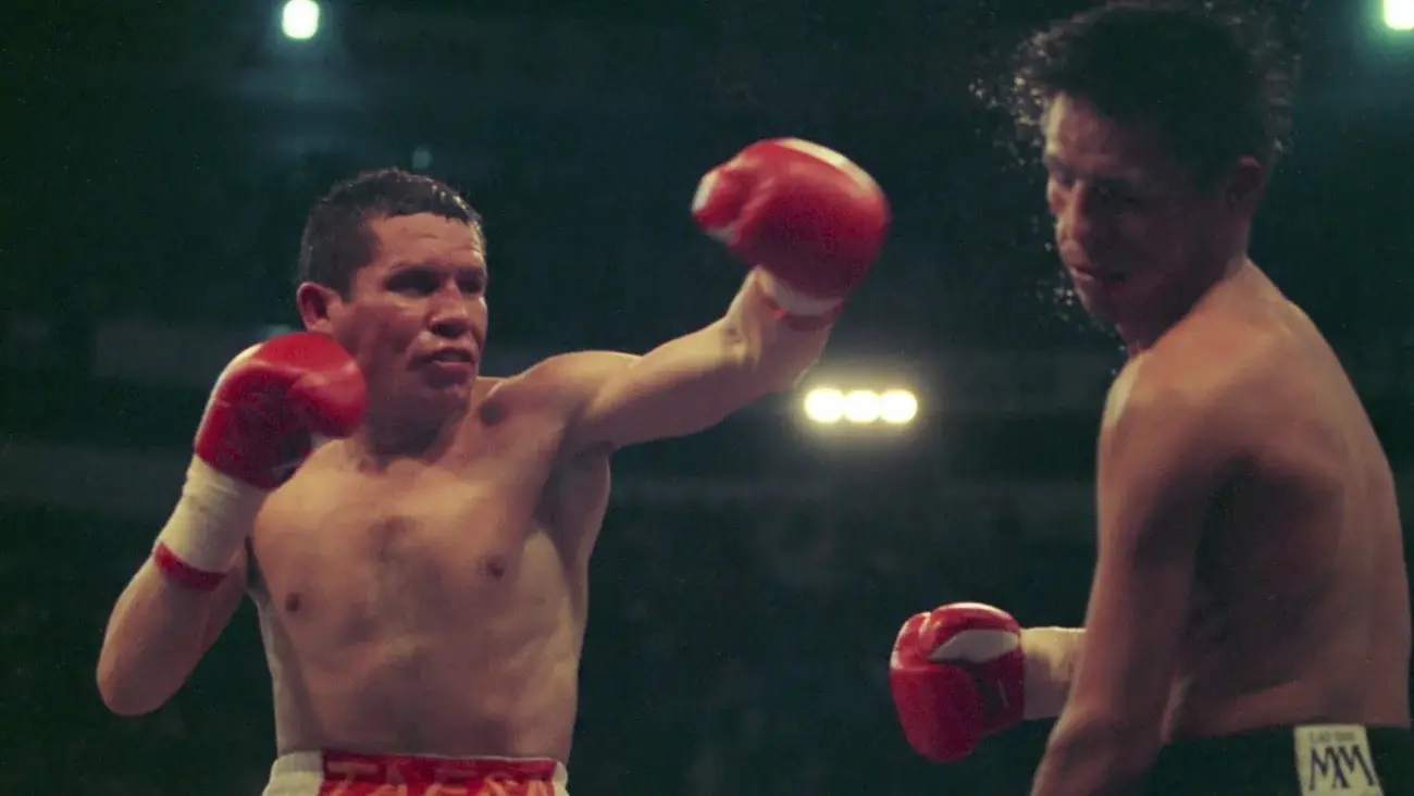 Chávez durante una de sus peleas | MEXSPORT