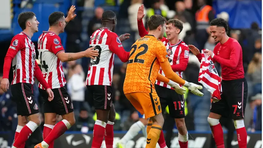 ¡Golpe al Campeón del Mundo! Sunderland remonta al Chelsea en Stamford Bridge | AP